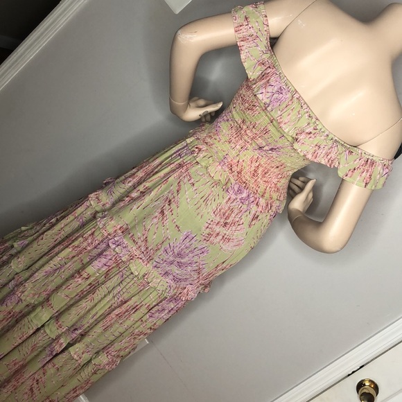 Off shoulder Maxi Dress - Picture 14 of 16